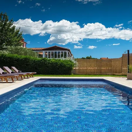 Maria Betiga Vikendica *